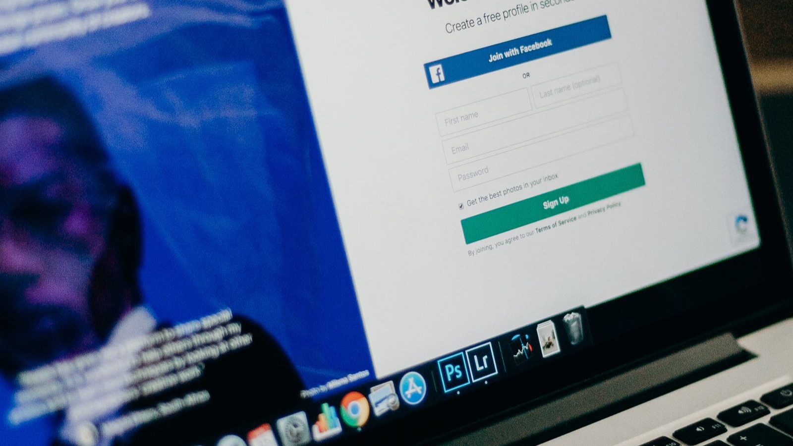 Conversion tracking: Why form submissions and sales are separate stages Close-up view of a laptop displaying a sign-up page for an online platform.